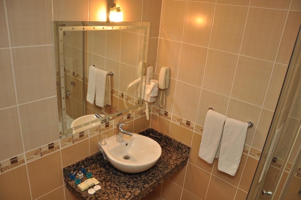 Gaziantep Plaza Hotel Esterno foto