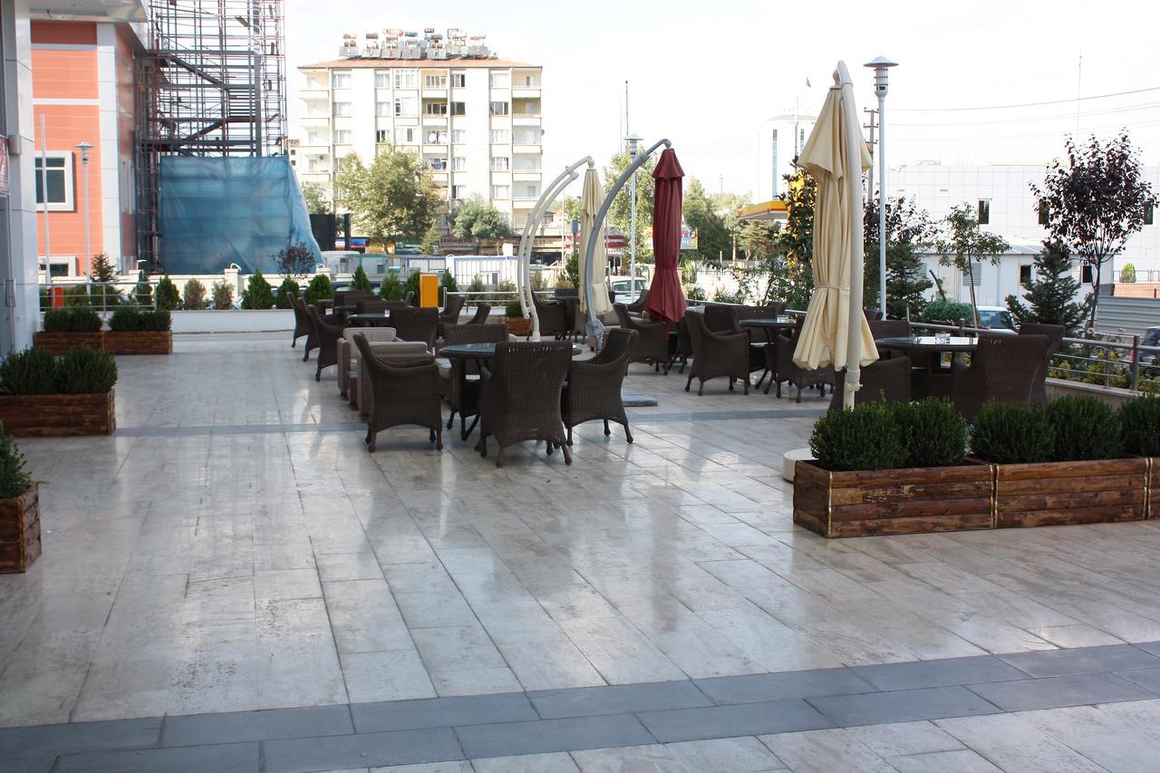 Gaziantep Plaza Hotel Esterno foto