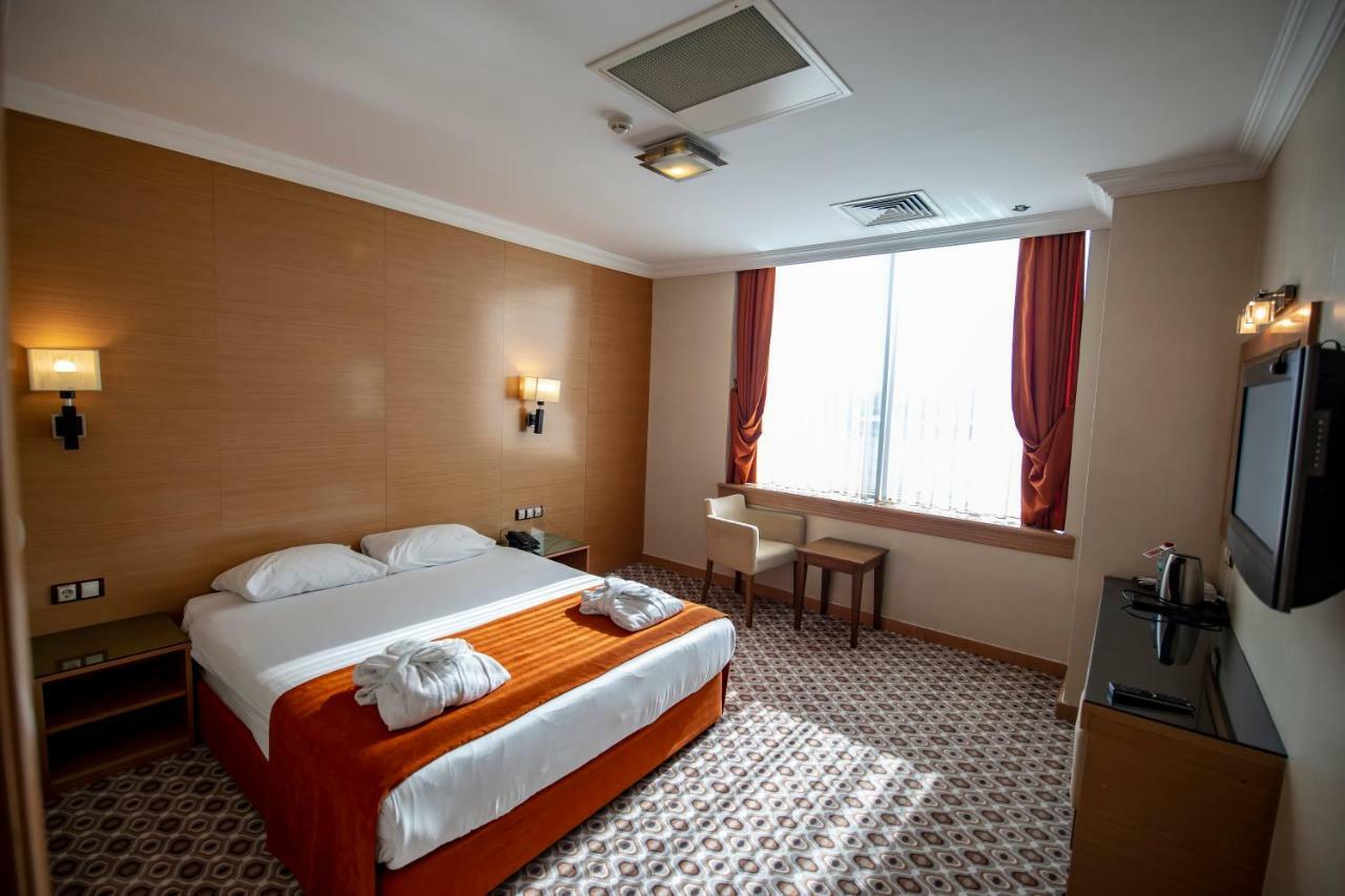 Gaziantep Plaza Hotel Esterno foto